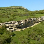 Бакла — таинственный и загадочный пещерный город